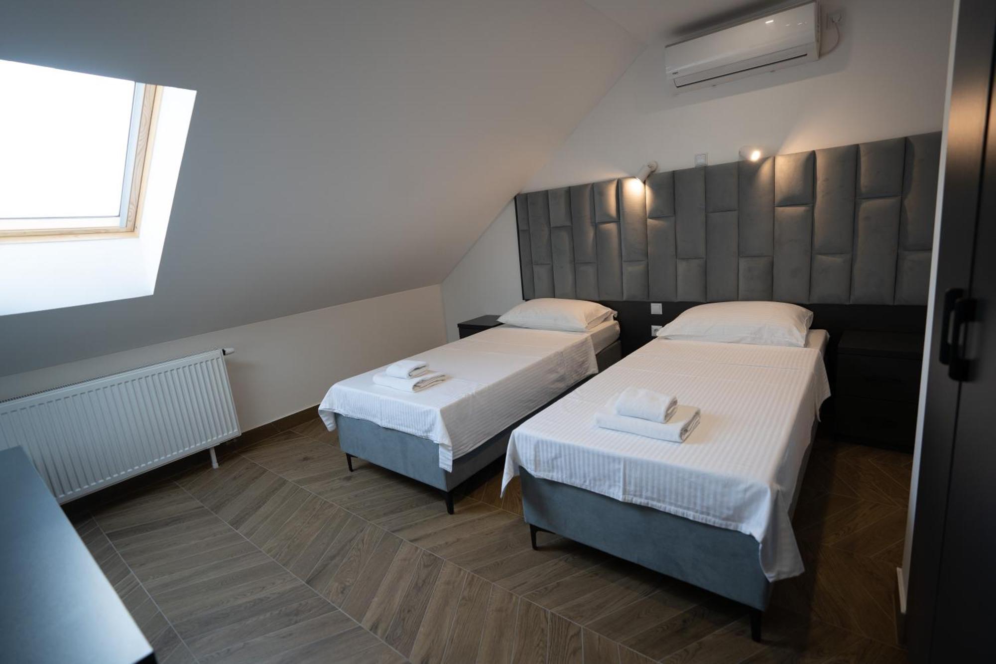 Villa Biser Dunava Vukovar Esterno foto
